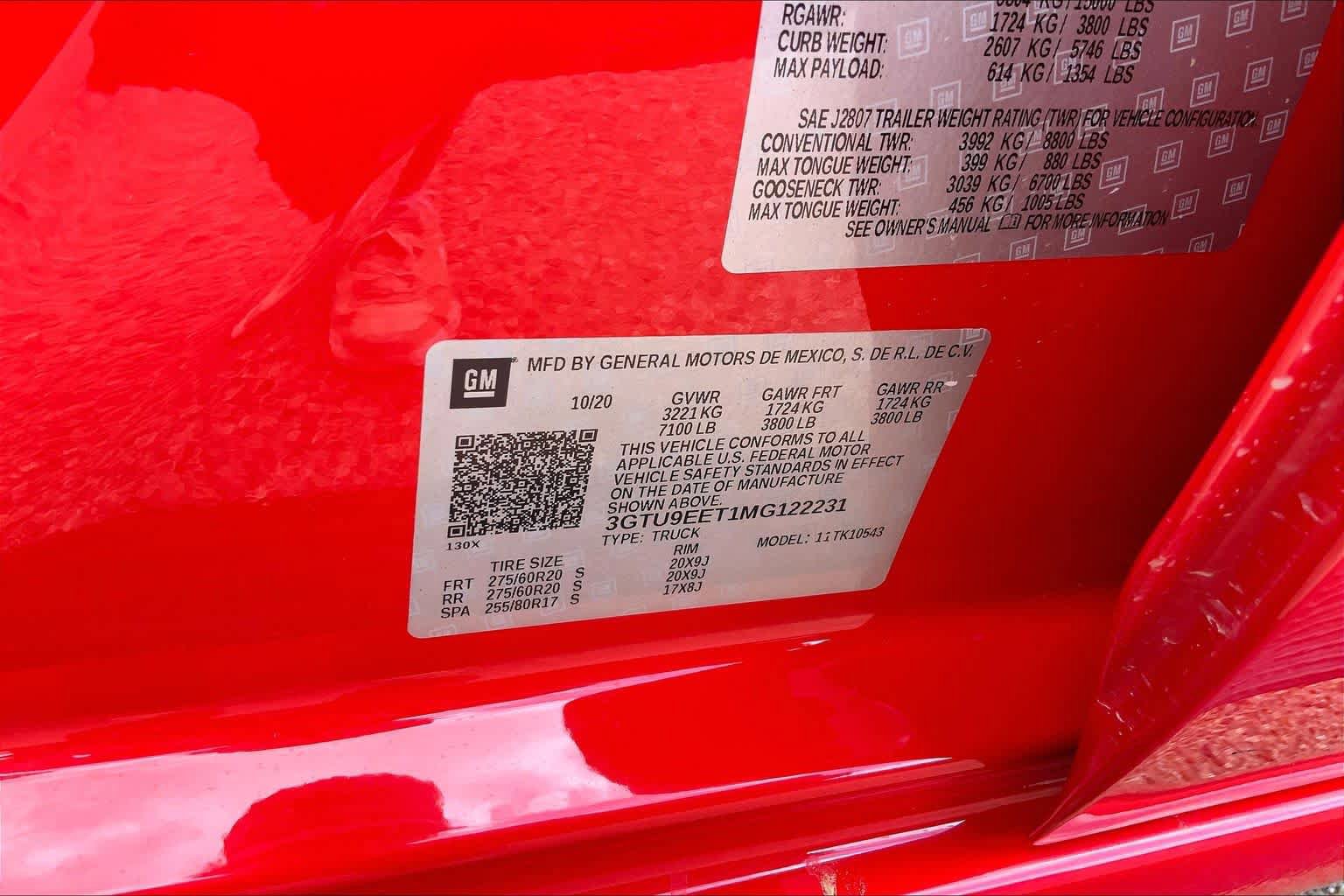 Used 2021 GMC Sierra 1500 AT4 w/ AT4 Premium Package AWD/4WD image 37
