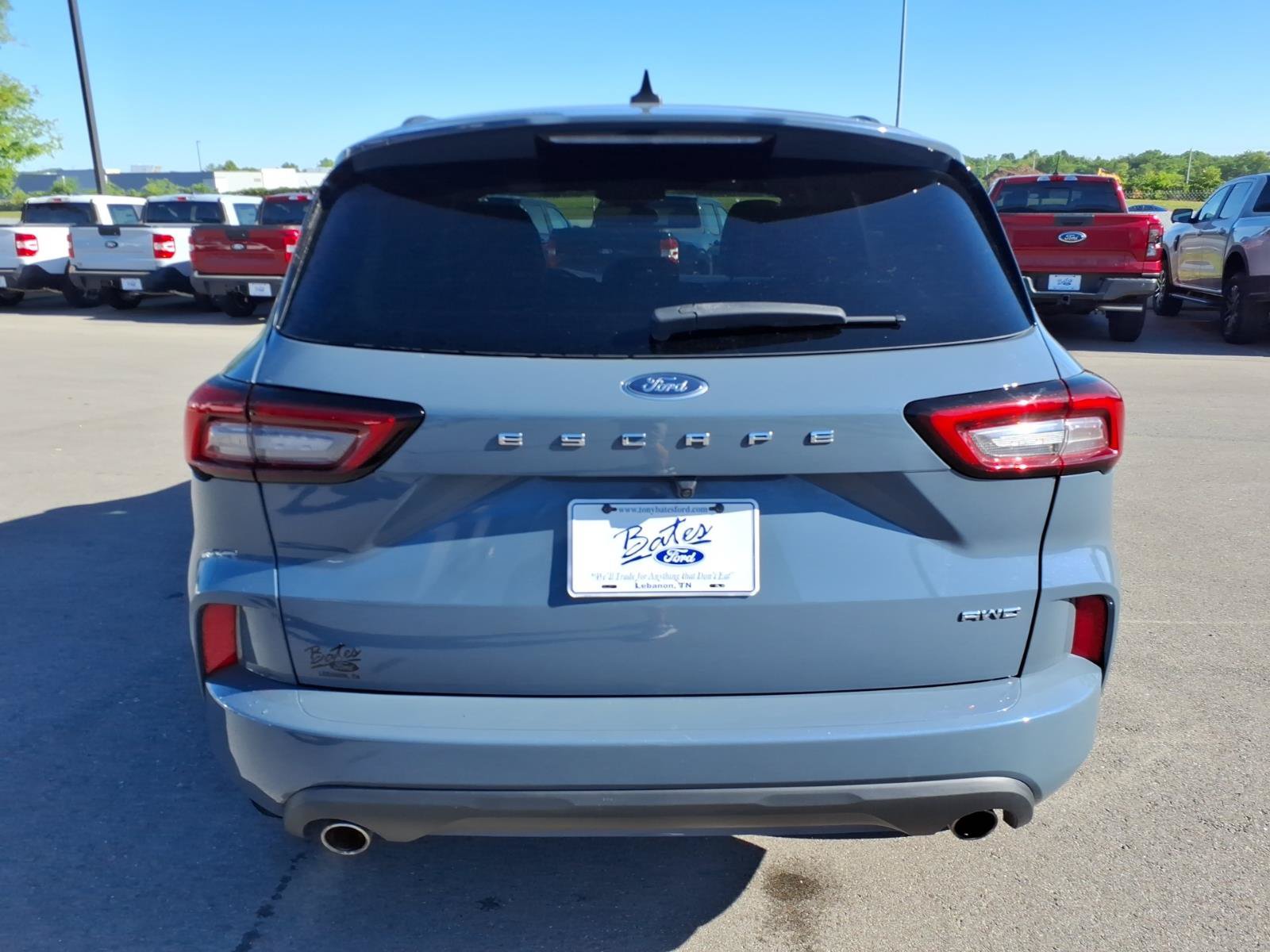 Certified 2023 Ford Escape ST-Line Select AWD/4WD image 4