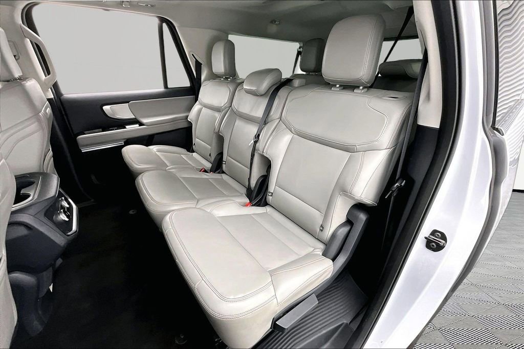Certified 2025 Ford Expedition Max Active AWD/4WD image 26