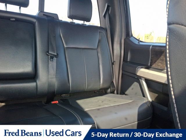 Certified 2022 Ford F350 Lariat w/ Black Appearance Package image 19