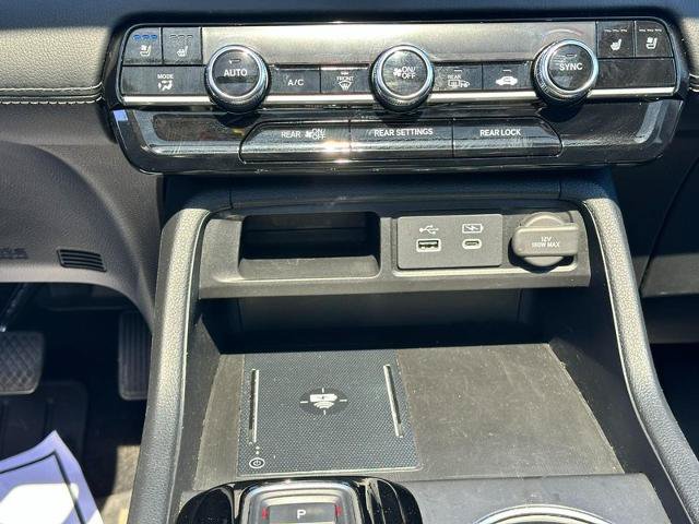 Used 2023 Honda Pilot Elite image 17