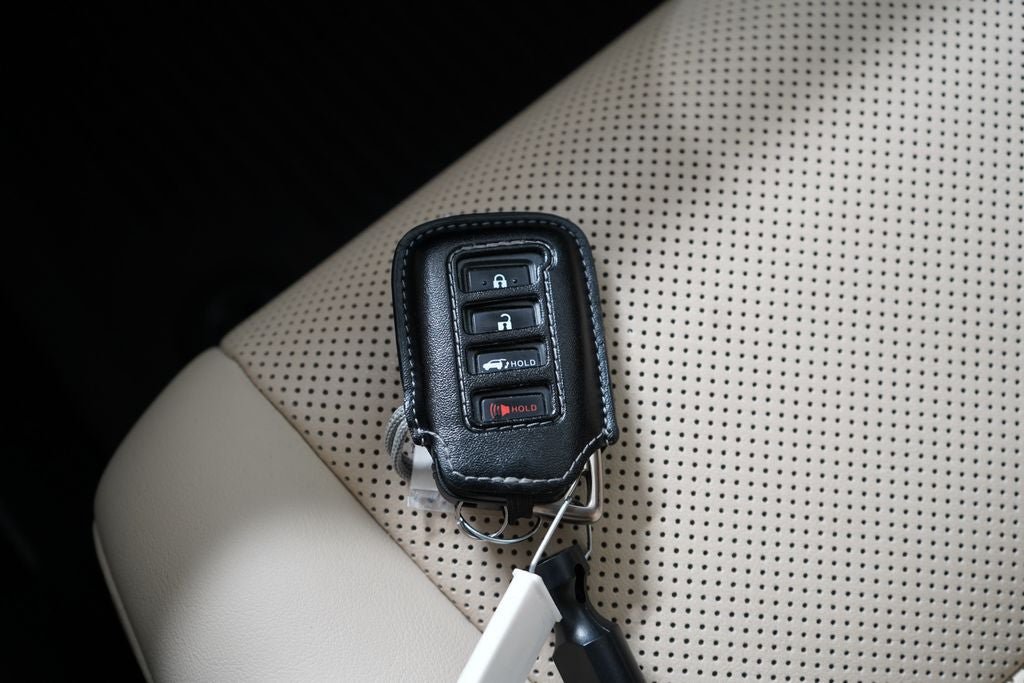 Used 2021 Lexus RX 450h AWD w/ Premium Package image 27