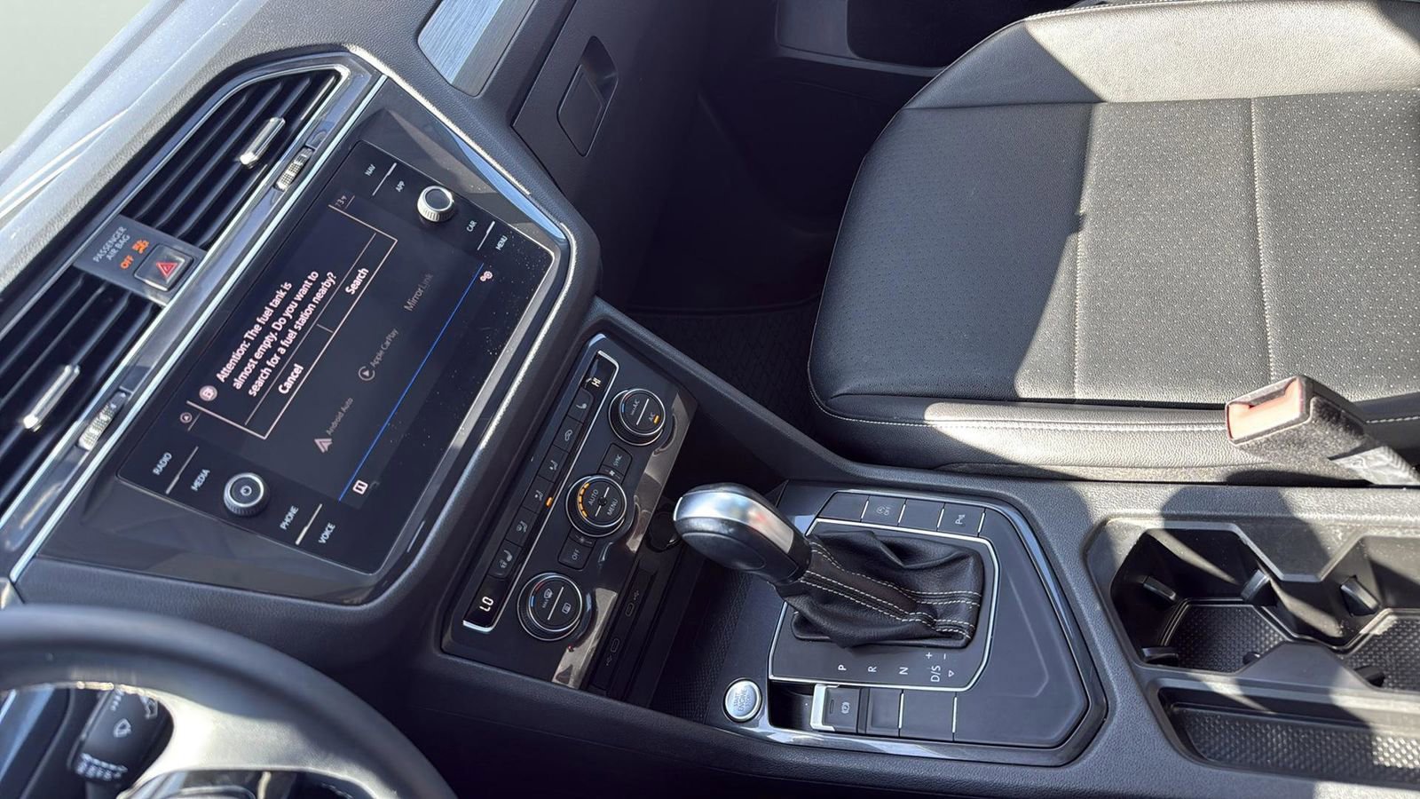 Used 2021 Volkswagen Tiguan SEL w/ 3-Row Tiguan MDO Package image 21