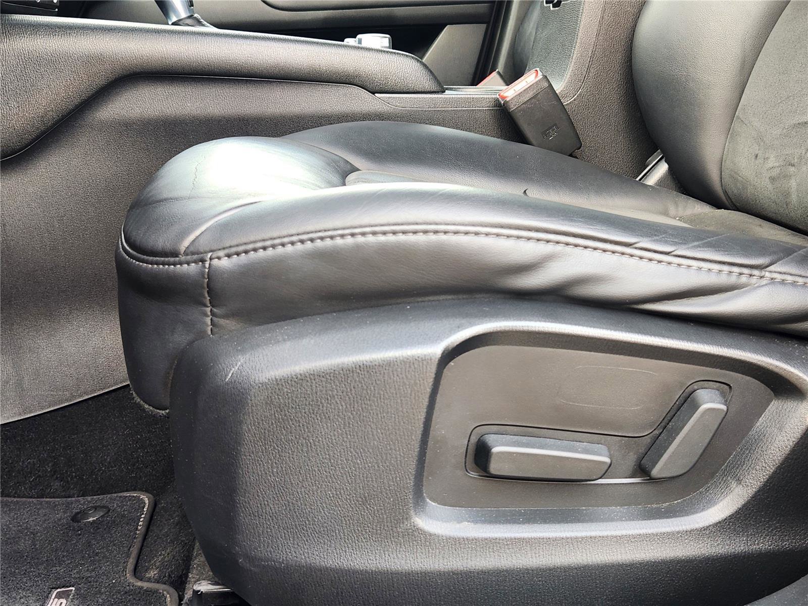 Used 2017 MAZDA CX-5 Touring w/ Preferred Equipment Package image 30