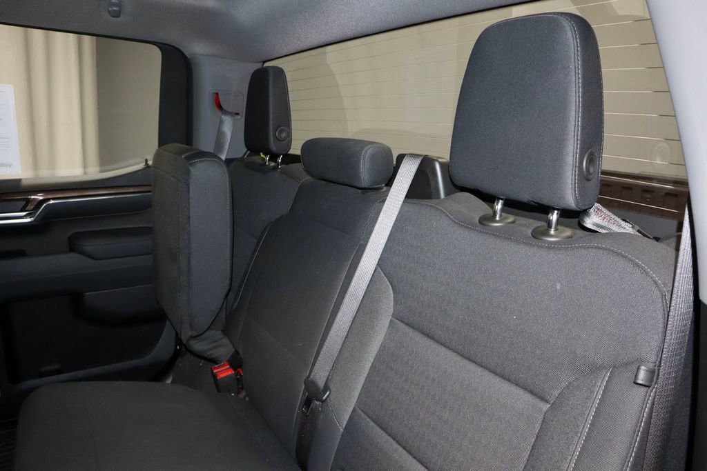 Used 2024 Chevrolet Silverado 1500 LT image 23