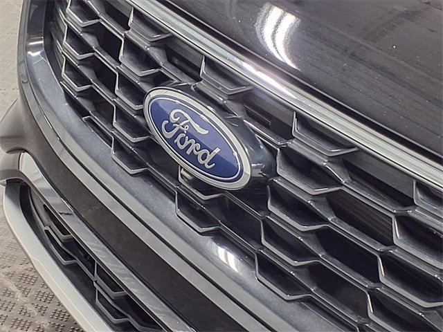 Certified 2023 Ford Escape ST-Line Select w/ Tech Pack #2 image 33