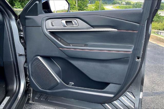 Certified 2025 Ford Explorer ST-Line w/ Premium Package RWD image 23