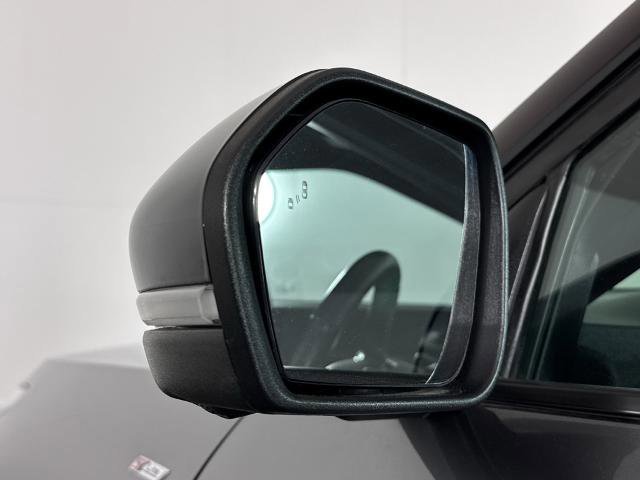 Certified 2025 Ford Explorer ST-Line w/ ST-Line Street Pack image 27