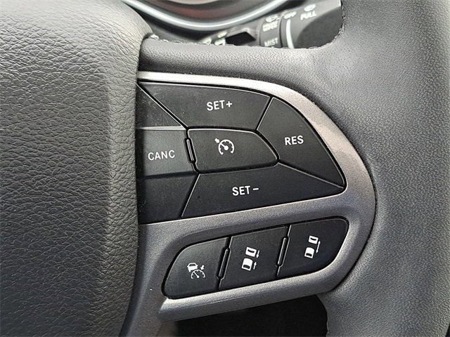 Used 2022 Jeep Cherokee Limited w/ Elite Package image 18