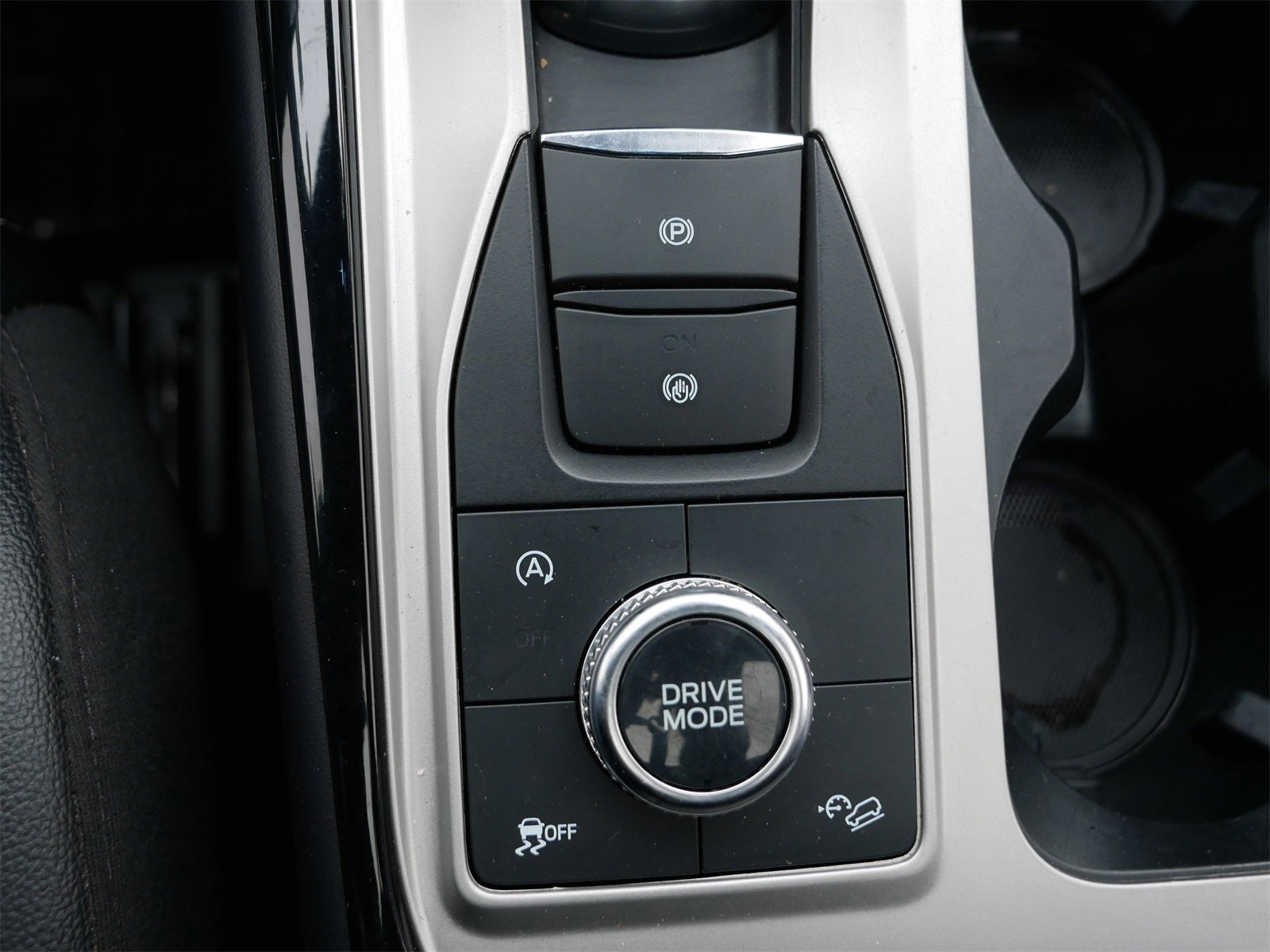 Certified 2023 Ford Explorer ST w/ Equipment Group 401A image 30