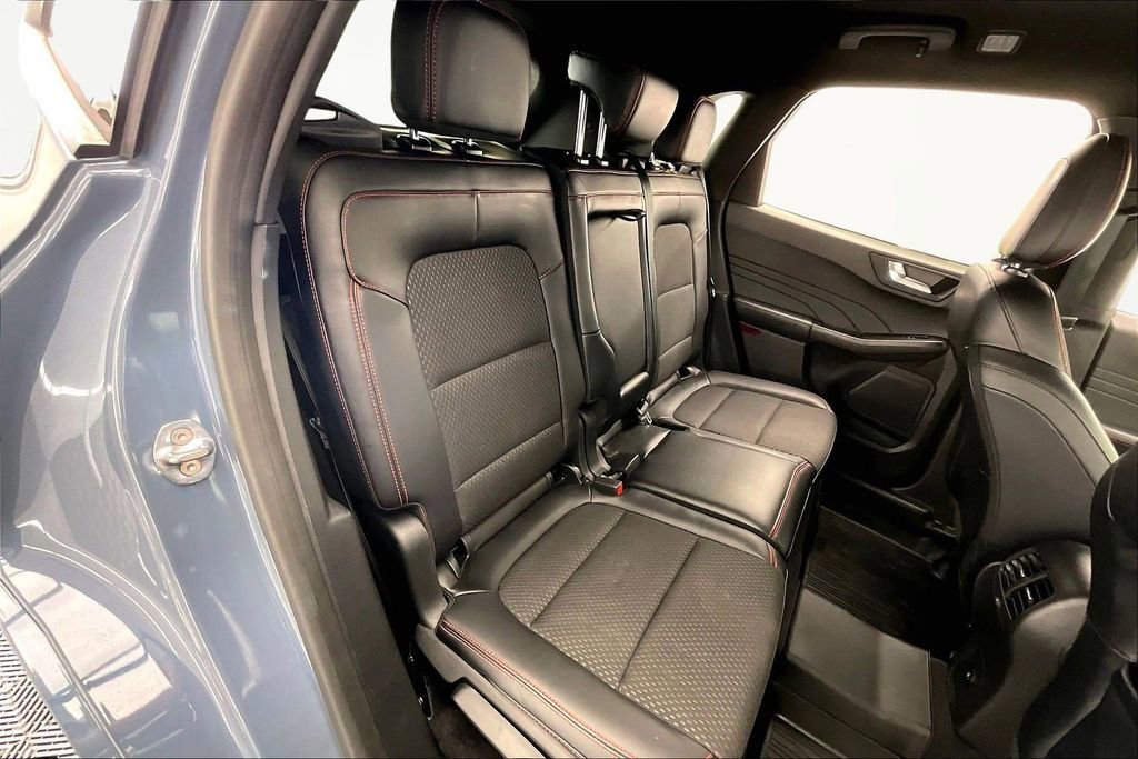 Certified 2023 Ford Escape ST-Line w/ Tech Pack #1 image 27