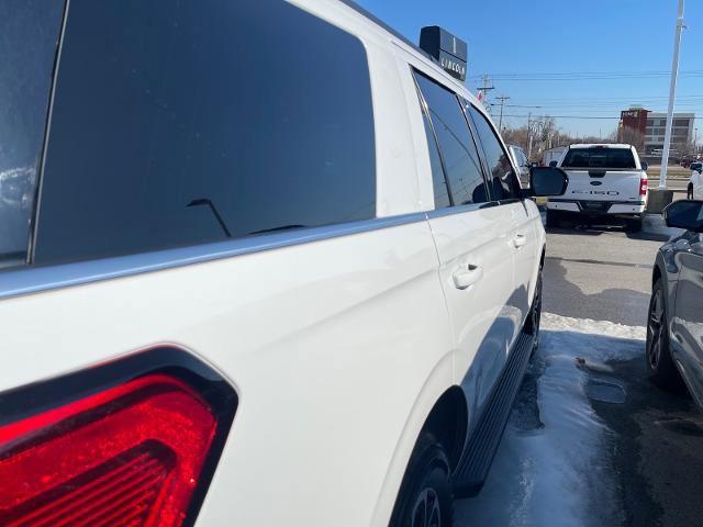 Certified 2022 Ford Expedition XL image 5
