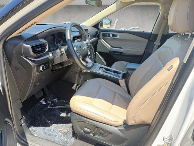 Certified 2023 Ford Explorer XLT w/ Equipment Group 202A RWD image 19