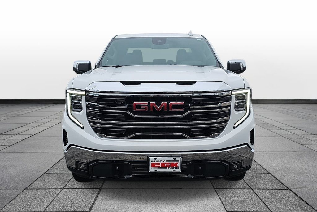 Used 2025 GMC Sierra 1500 SLT AWD/4WD image 2