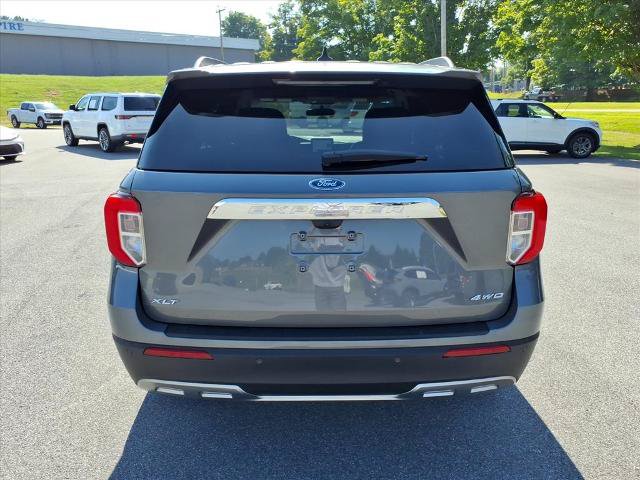Certified 2024 Ford Explorer XLT w/ Equipment Group 202A AWD/4WD image 3