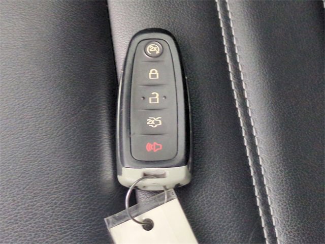 Certified 2019 Ford Escape Titanium image 28