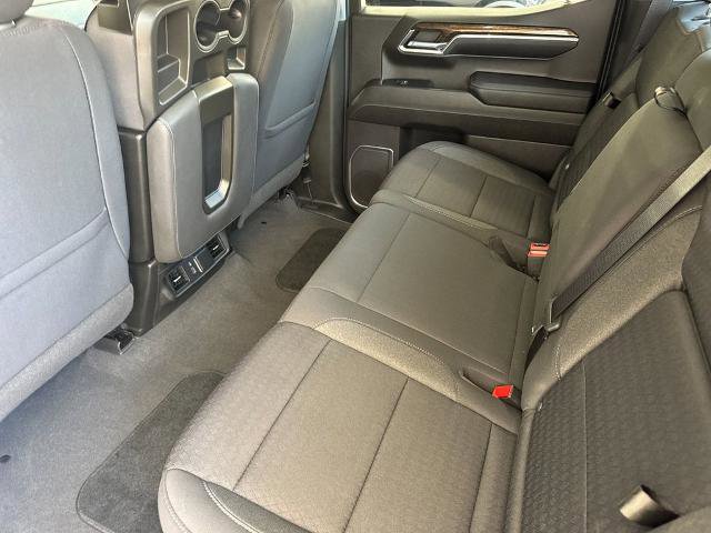 Used 2023 GMC Sierra 1500 Elevation image 11