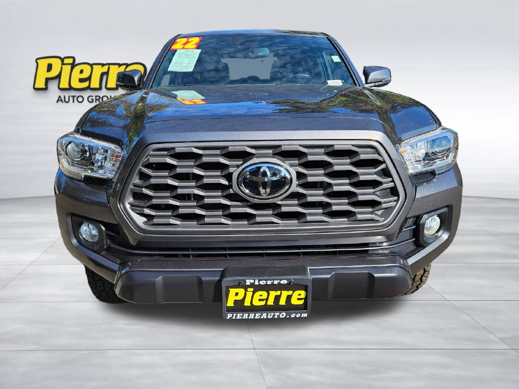 Used 2022 Toyota Tacoma TRD Off-Road AWD/4WD image 8