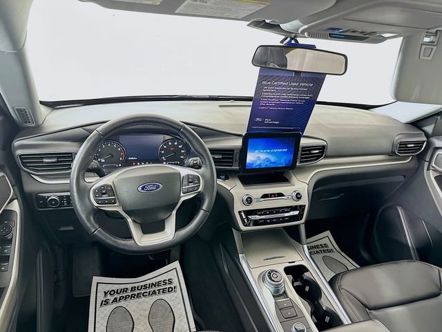 Certified 2023 Ford Explorer XLT w/ Equipment Group 202A image 30