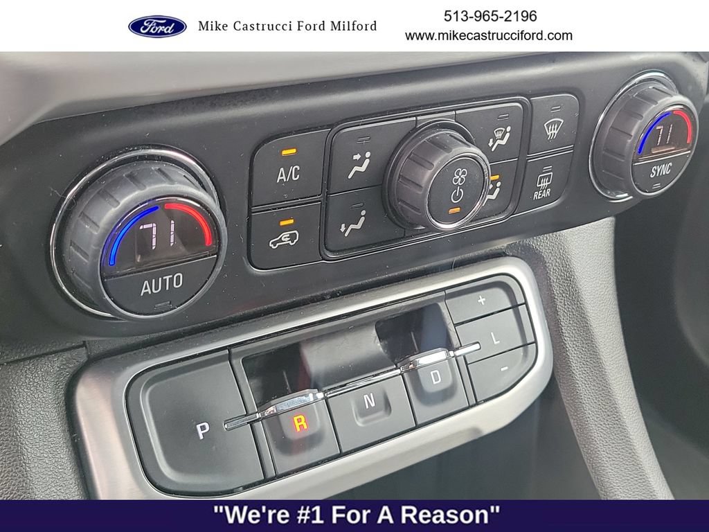 Used 2020 GMC Acadia SLT w/ Driver Alert Package II FWD image 19