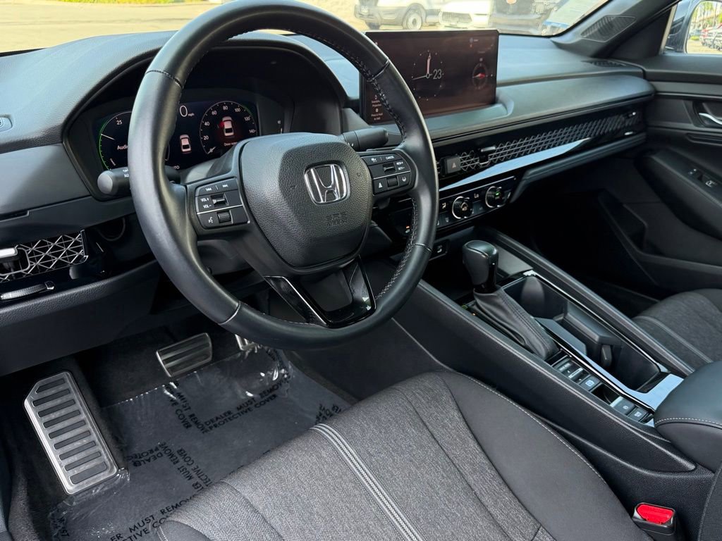 Used 2023 Honda Accord Sport image 28