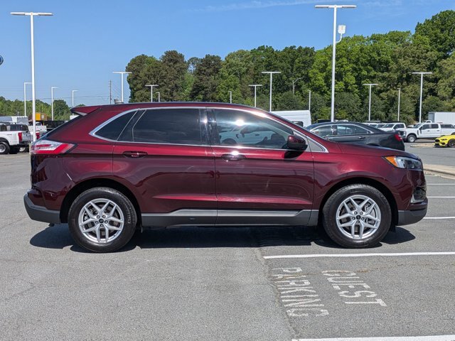 Certified 2023 Ford Edge SEL w/ Convenience Package AWD/4WD image 3