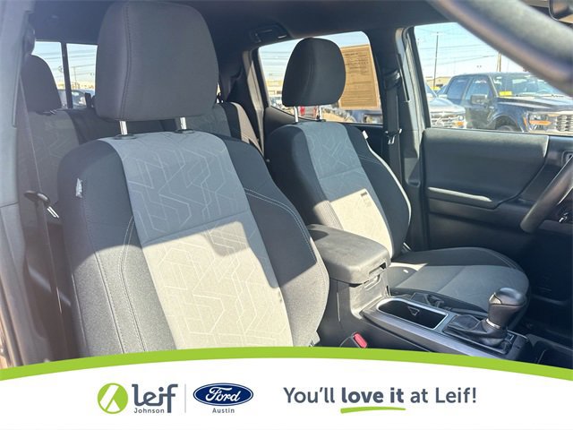 Used 2021 Toyota Tacoma TRD Sport image 31