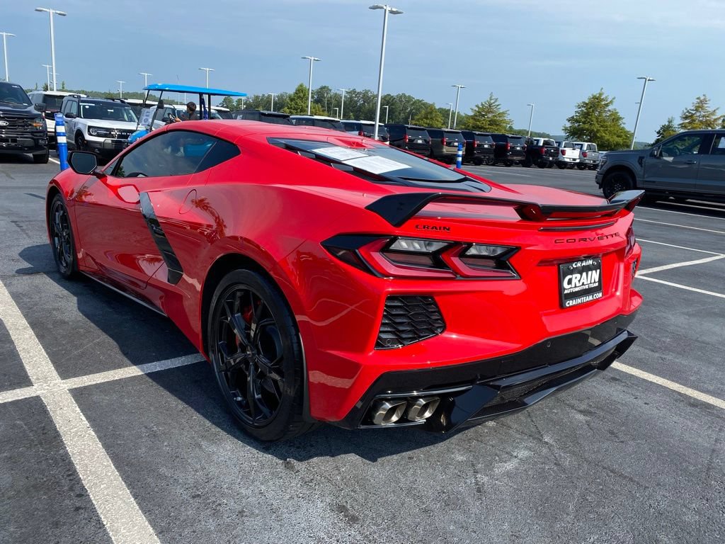 Used 2020 Chevrolet Corvette Stingray Preferred Cpe w/ 2LT Preferred Equipment Group RWD image 5