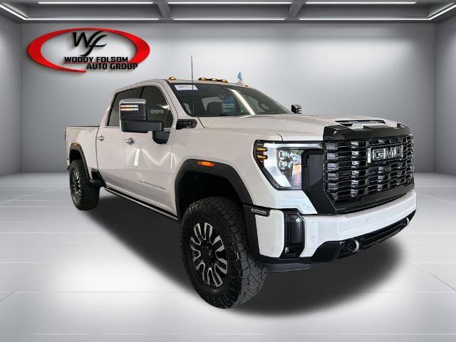 Used 2025 GMC Sierra 2500 Denali Ultimate AWD/4WD image 3
