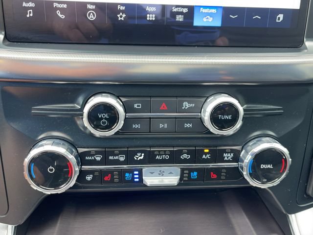 Certified 2025 Ford F150 Platinum w/ Equipment Group 702A High AWD/4WD image 28