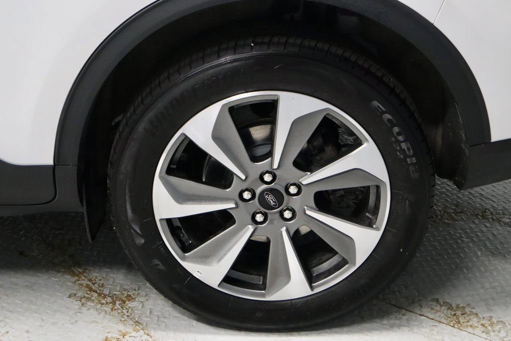 Certified 2024 Ford Escape Platinum AWD/4WD image 21