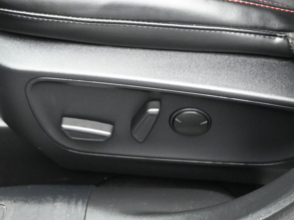 Certified 2024 Ford Escape ST-Line Elite image 37