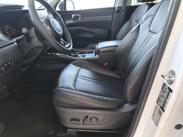 Used 2023 Kia Sorento S w/ Panoramic Sunroof Package image 22