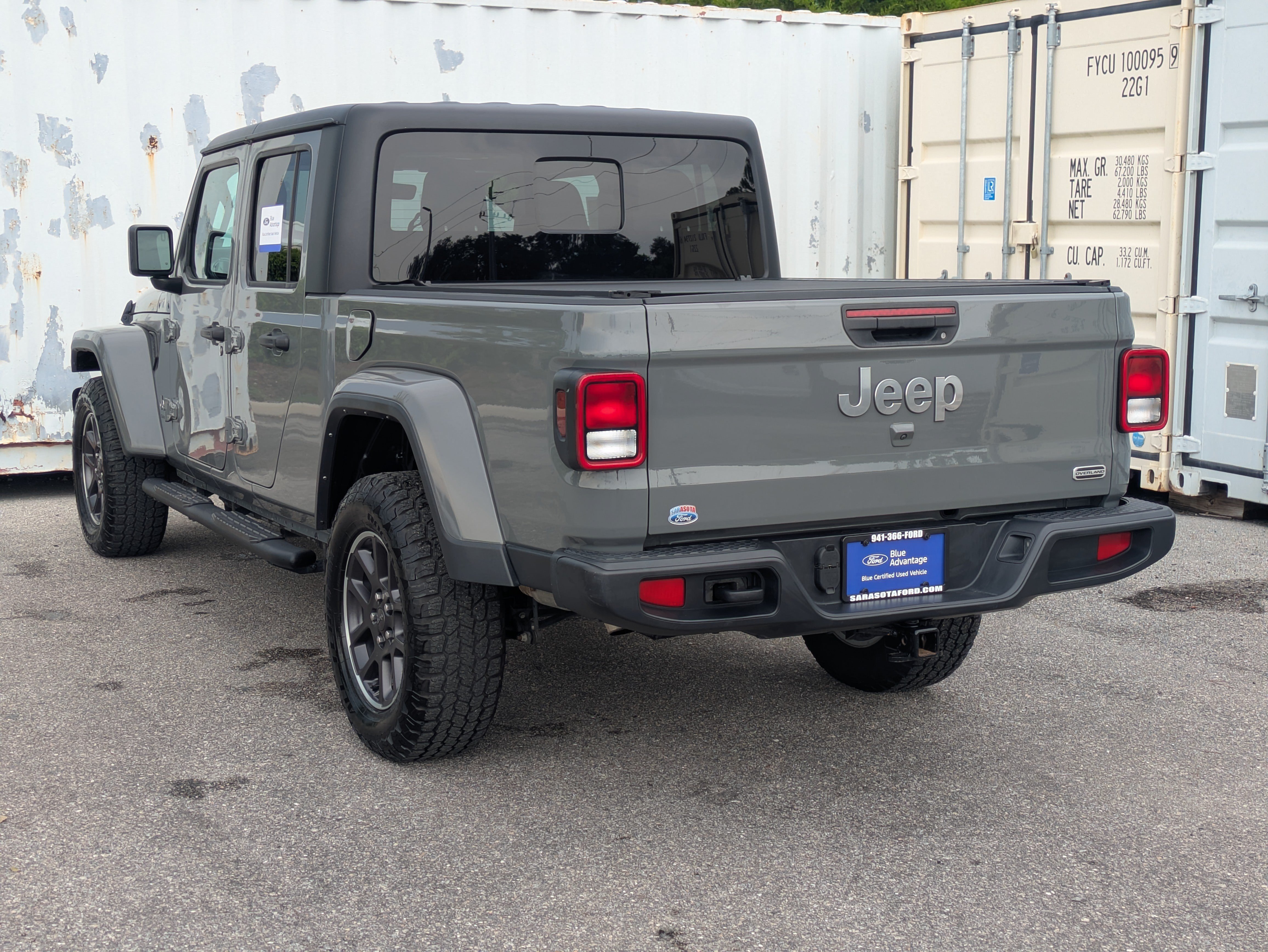 Used 2023 Jeep Gladiator Overland AWD/4WD image 7
