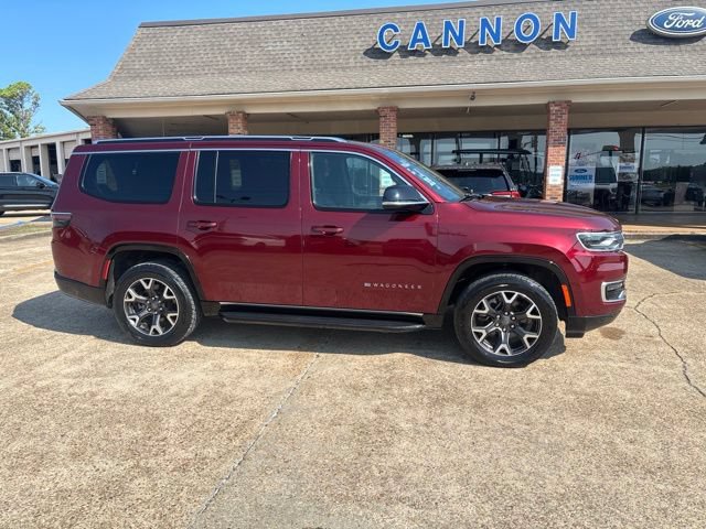 Used 2024 Jeep Wagoneer Series III AWD/4WD image 7