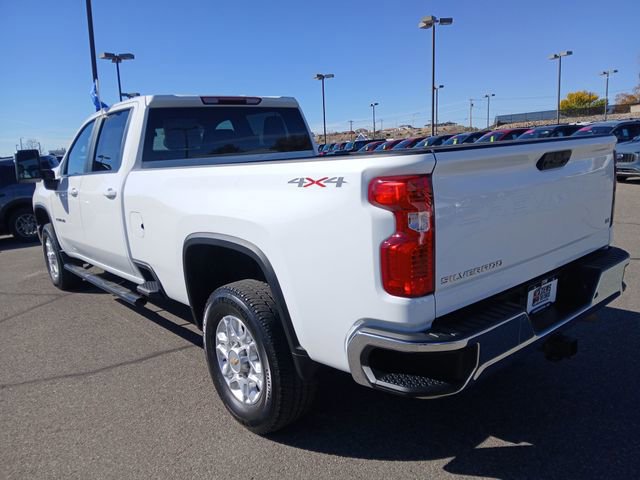 Used 2022 Chevrolet Silverado 2500 LT w/ Convenience Package image 3
