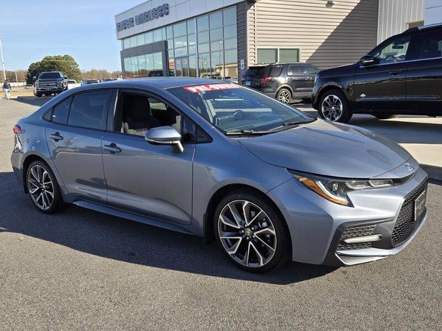Used 2020 Toyota Corolla SE image 3