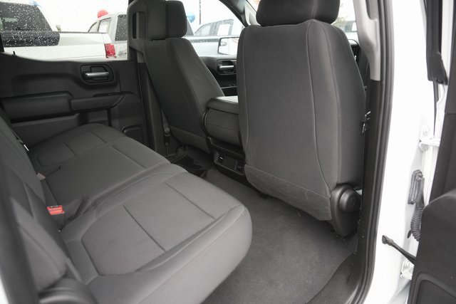 Used 2020 Chevrolet Silverado 1500 Custom w/ Custom Value Package image 14