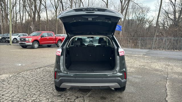 Certified 2024 Ford Edge SEL w/ Convenience Package image 29