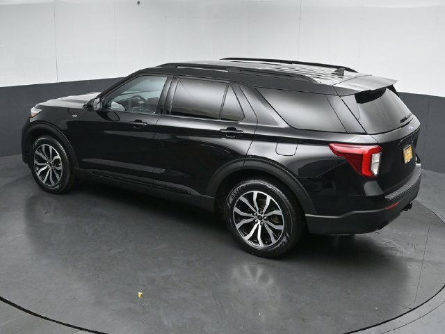 Certified 2024 Ford Explorer ST-Line w/ Class IV Trailer Tow Package AWD/4WD image 47