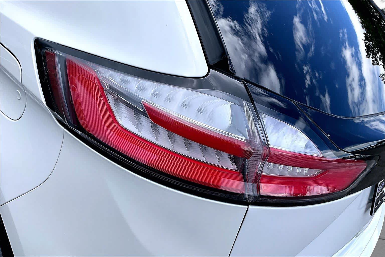 Certified 2023 Ford Edge ST-Line AWD/4WD image 28