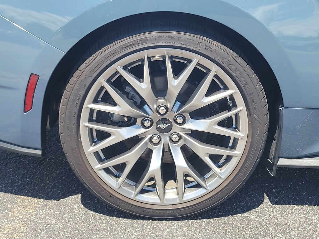 Certified 2024 Ford Mustang Premium RWD image 5
