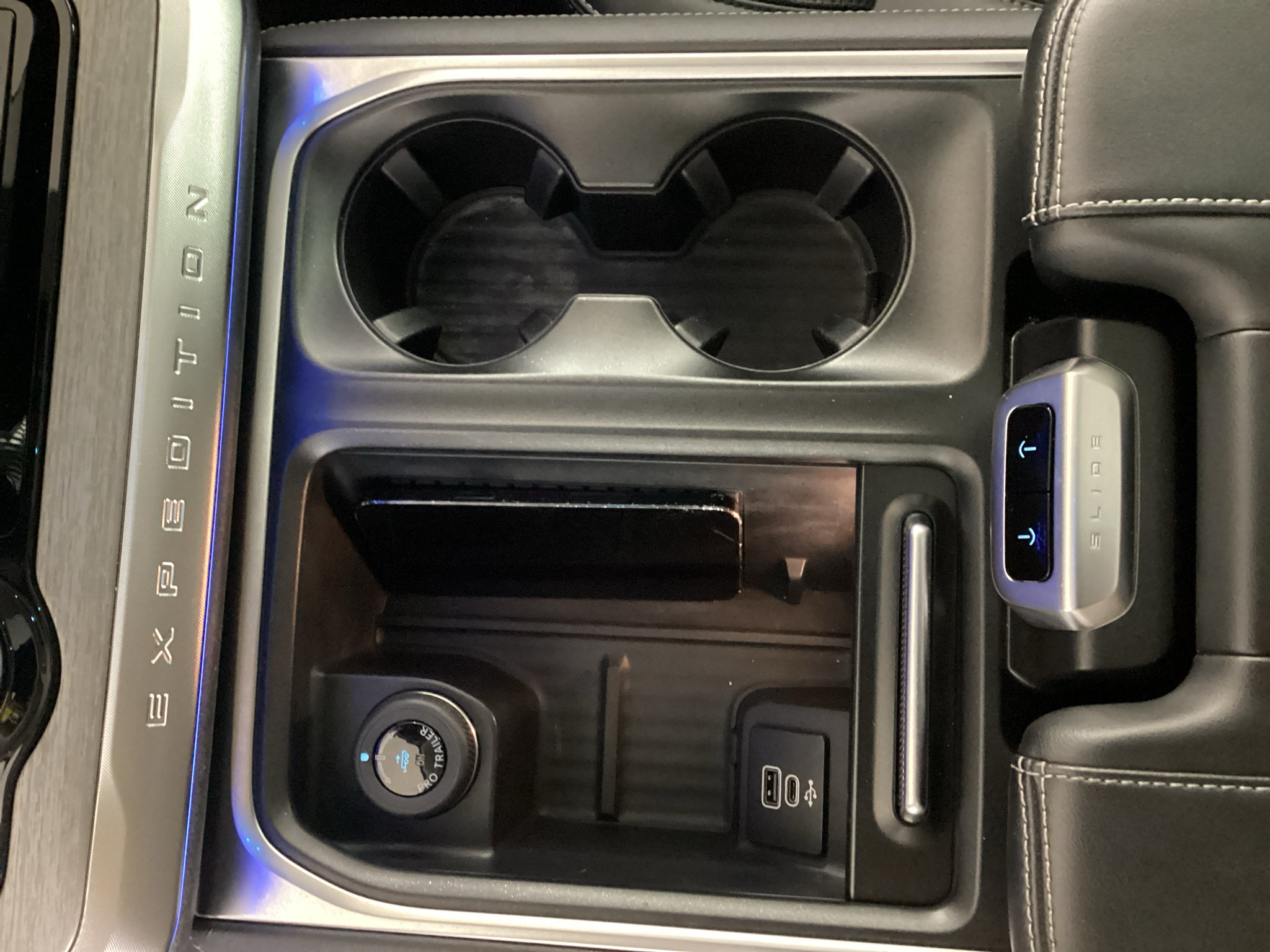 Certified 2025 Ford Expedition Max Platinum AWD/4WD image 28