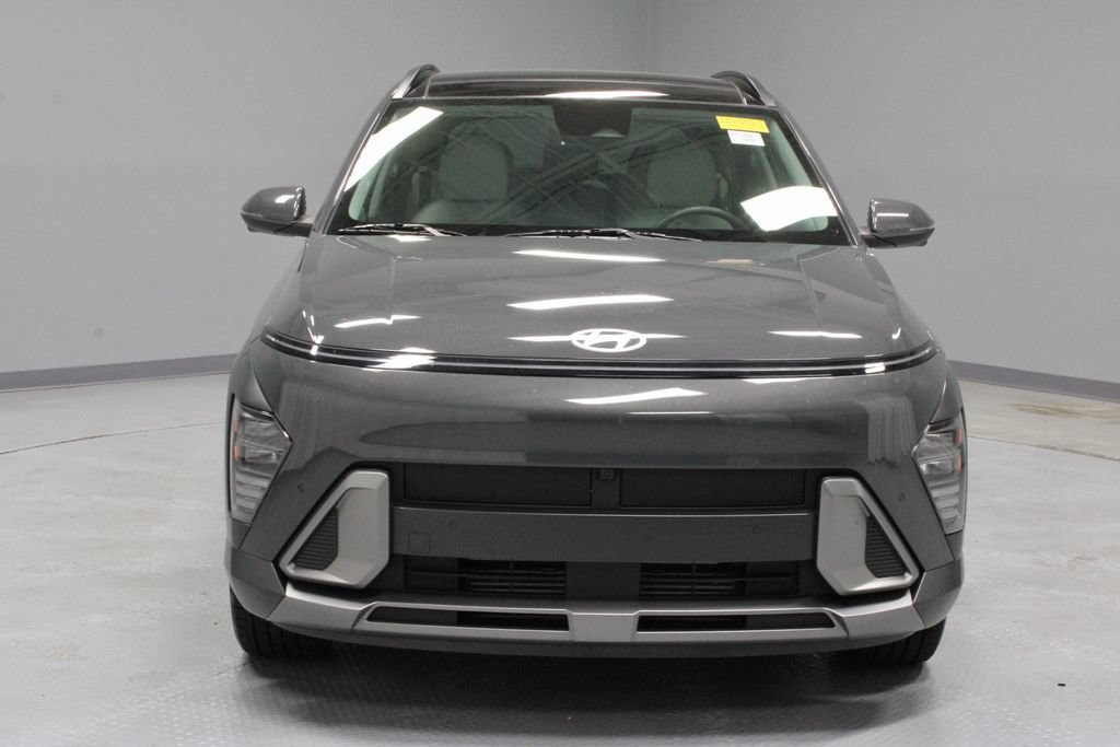 Used 2024 Hyundai Kona Limited FWD image 7