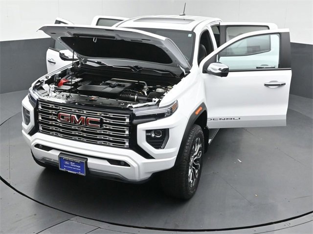 Used 2023 GMC Canyon Denali image 56