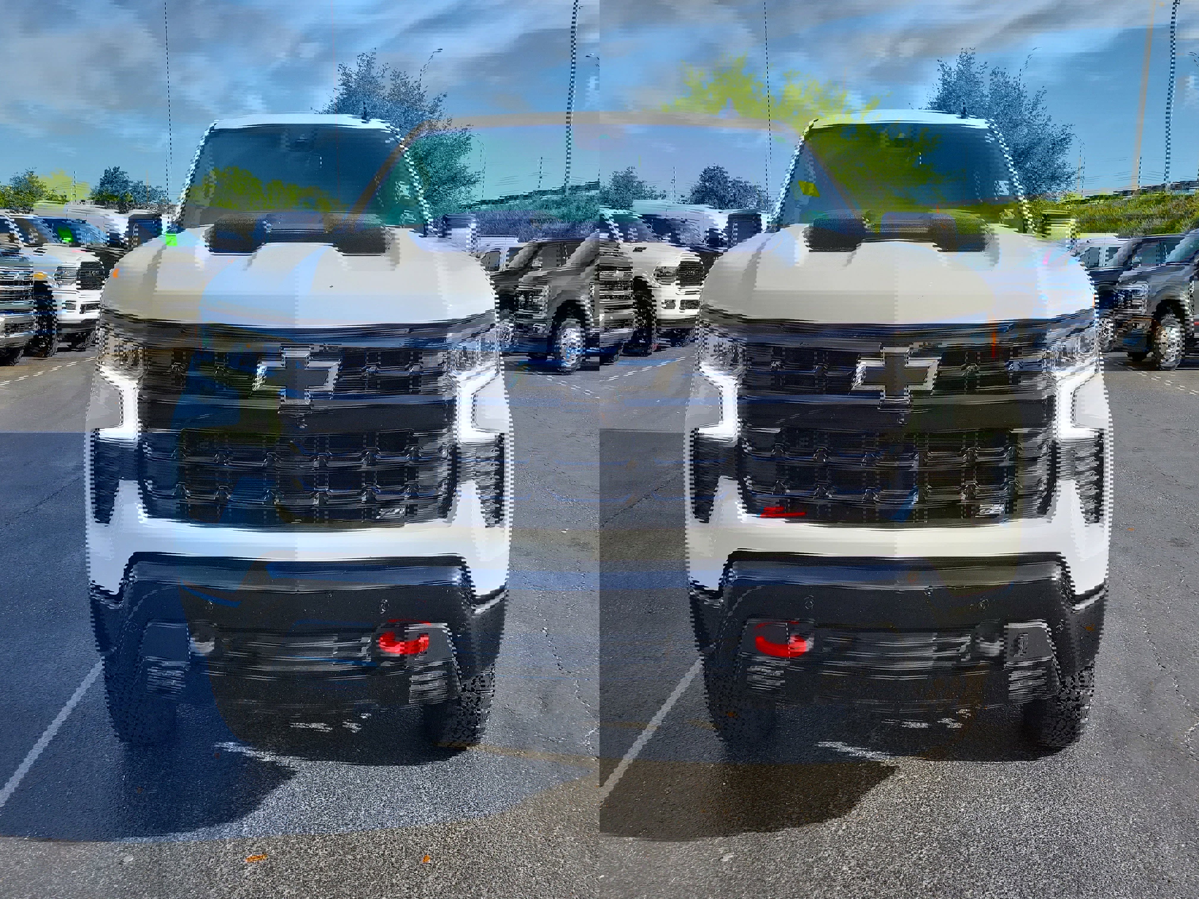 Used 2024 Chevrolet Silverado 1500 LT Trail Boss w/ LT Trail Boss Premium Package image 2
