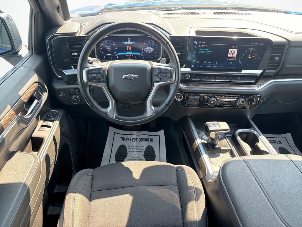 Used 2024 Chevrolet Silverado 1500 RST AWD/4WD image 23