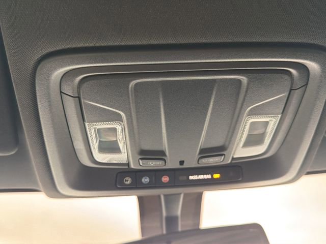 Used 2022 GMC Sierra 2500 AT4 image 30