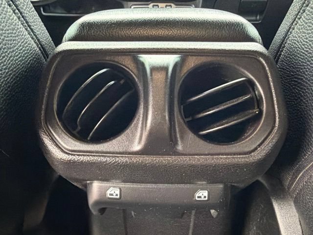Used 2021 Jeep Gladiator Sport AWD/4WD image 15