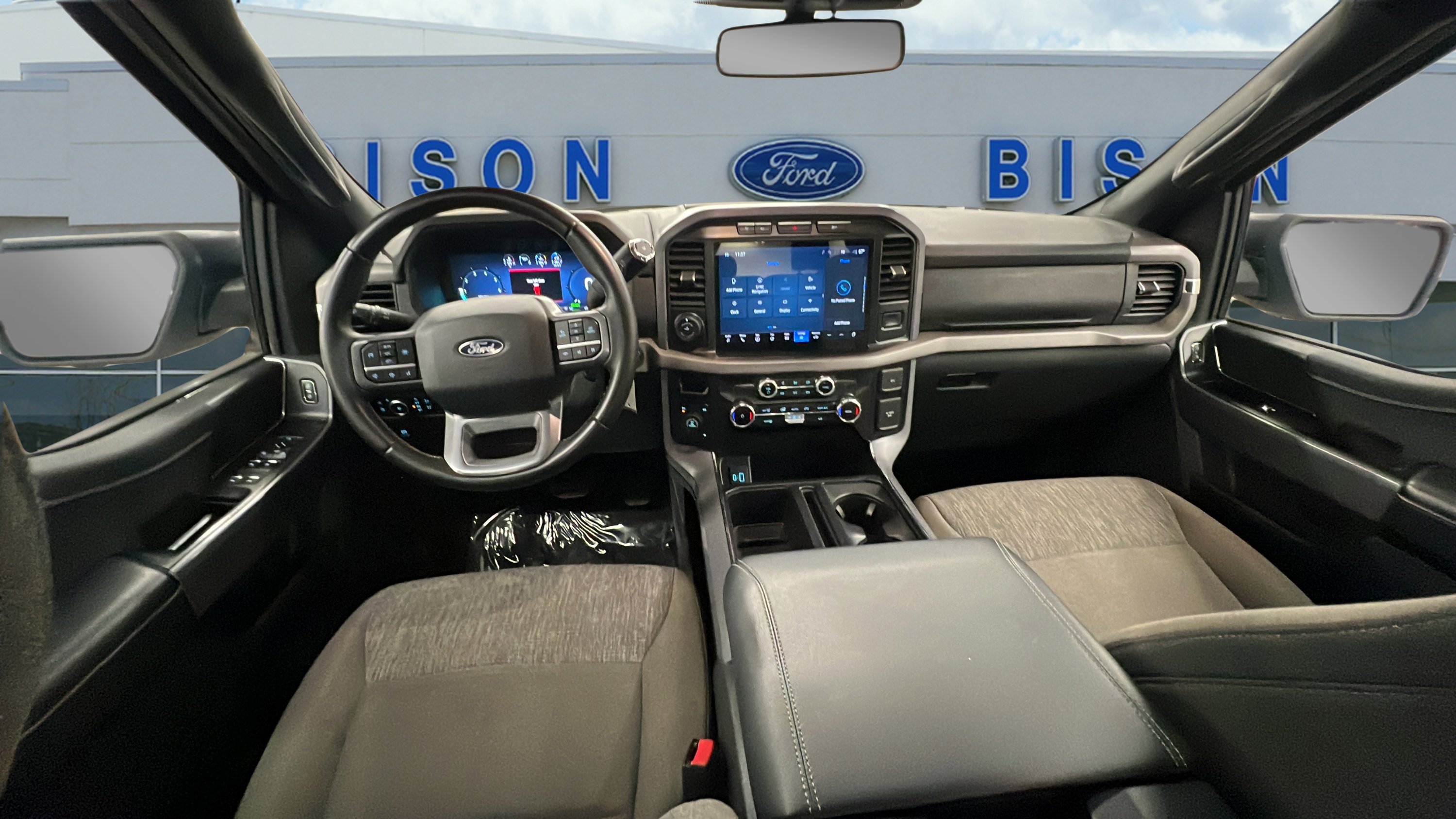 Certified 2024 Ford F150 XLT w/ Mobile Office Package image 9